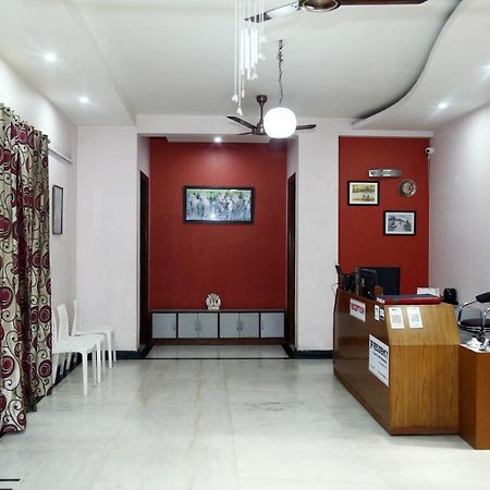 J P Residency Hotell Greater Noida Eksteriør bilde
